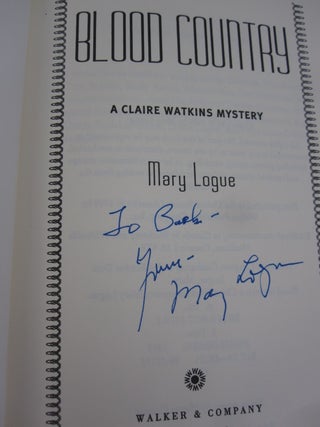 Blood Country (Clare Watkins Mysteries).