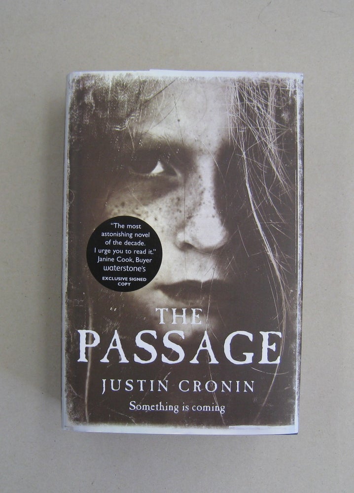 Item #57486 The Passage. Justin Cronin.