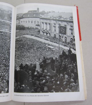 Hitler in Seiner Heimat.
