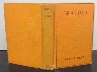 Item #72110 Dracula. Bram Stoker
