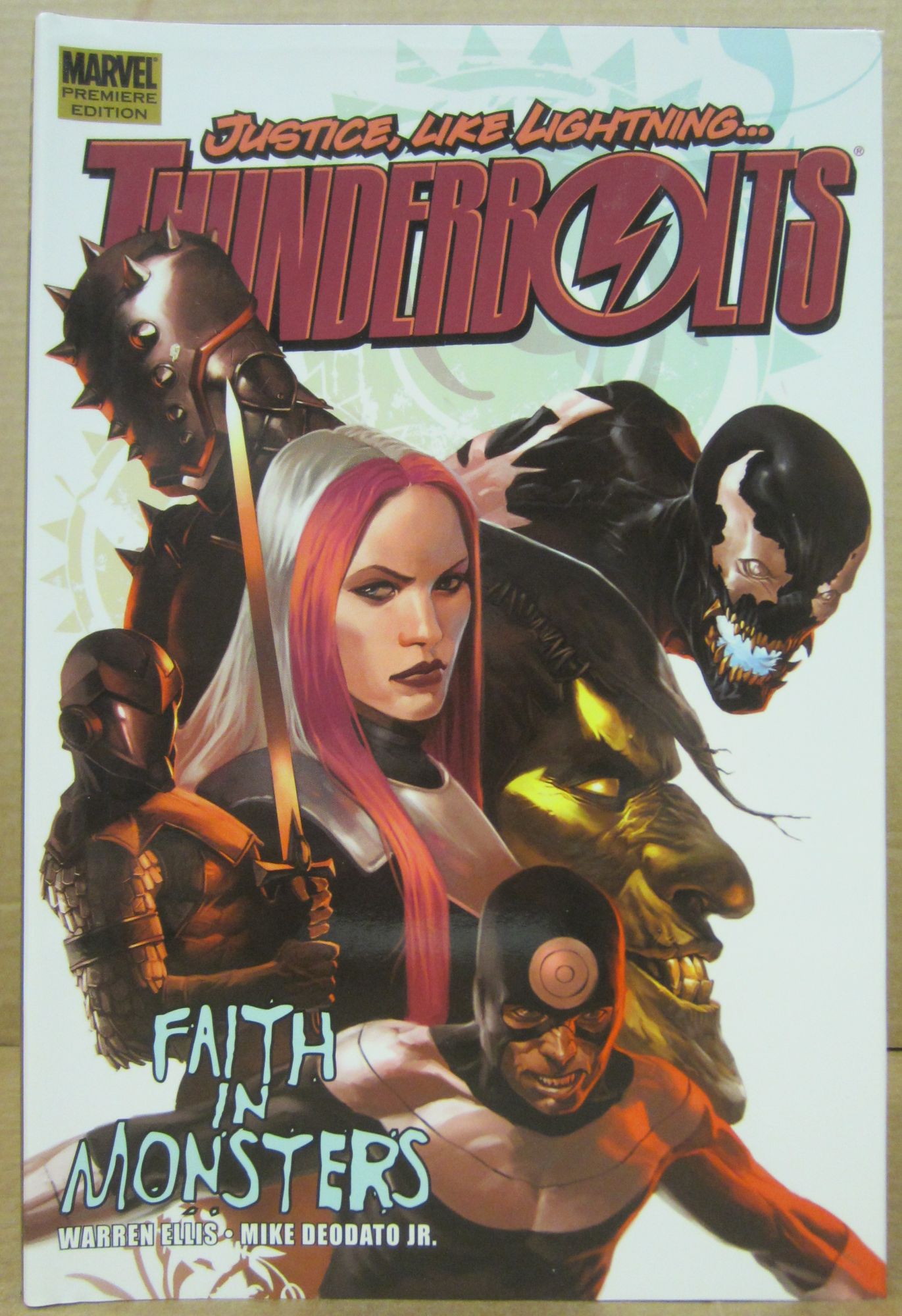 Thunderbolts Volume 1: Faith In Monsters | Warren Ellis, Mike
