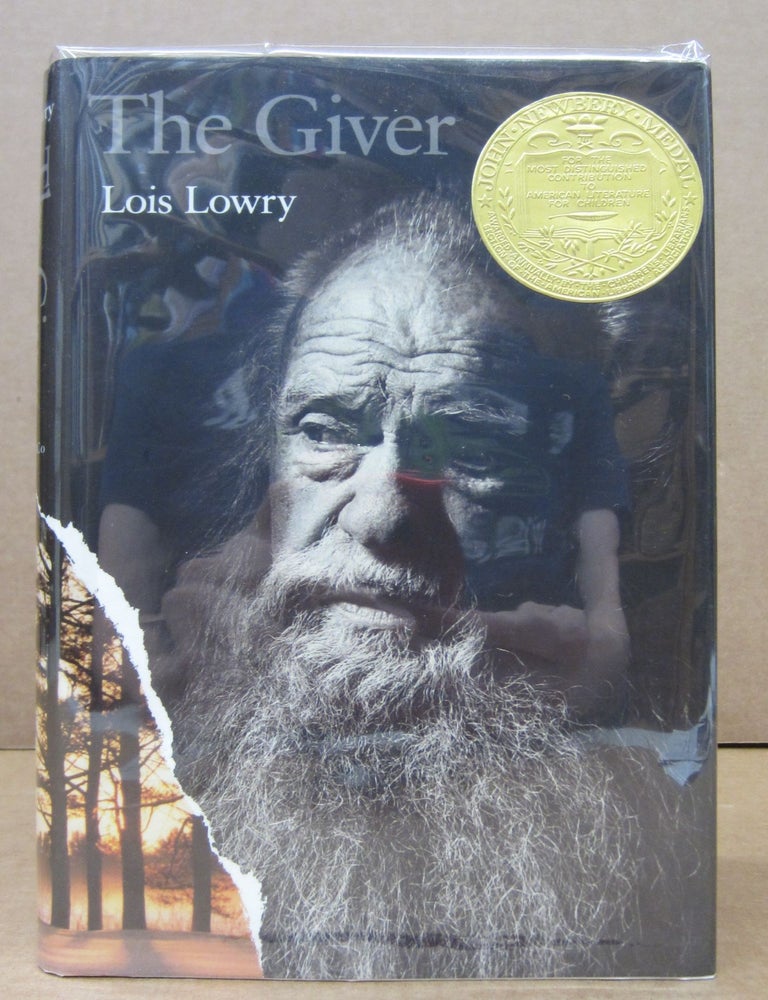 Item #85697 The Giver. Lois Lowry.