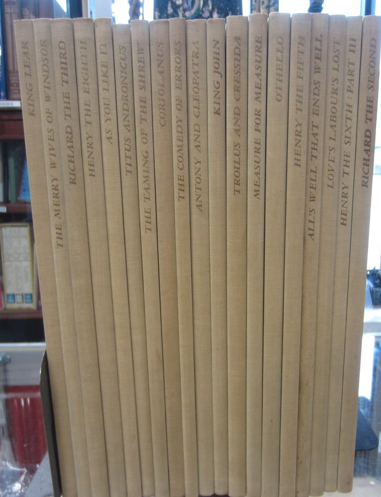 Item #91895 The Plays of W.Shakespeare [39 volumes}. William Shakespeare.